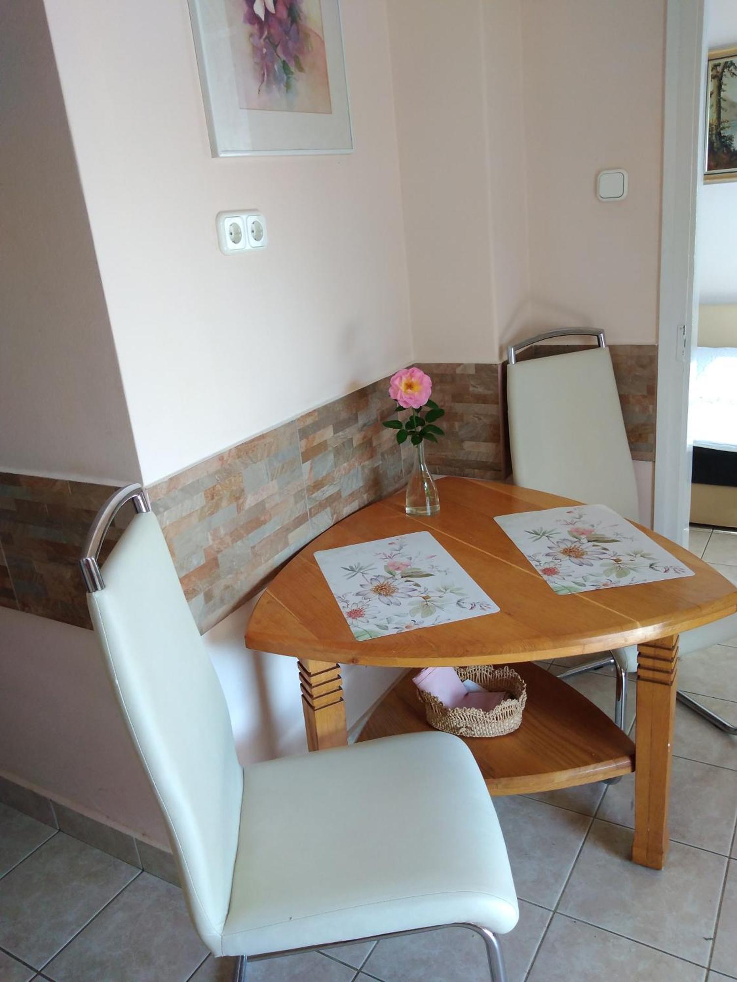 Rozsadomb Apartman Zalakaros Buitenkant foto