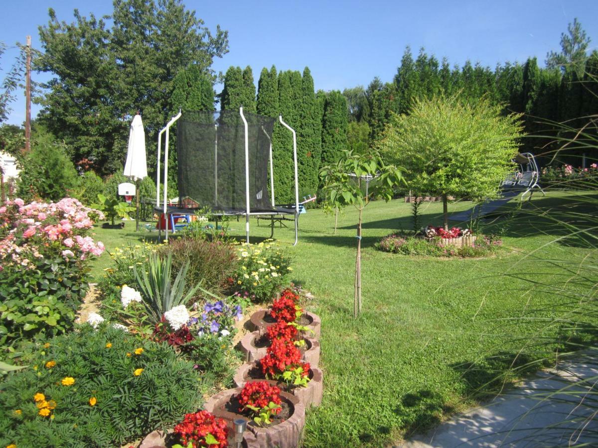 Rozsadomb Apartman Zalakaros Buitenkant foto