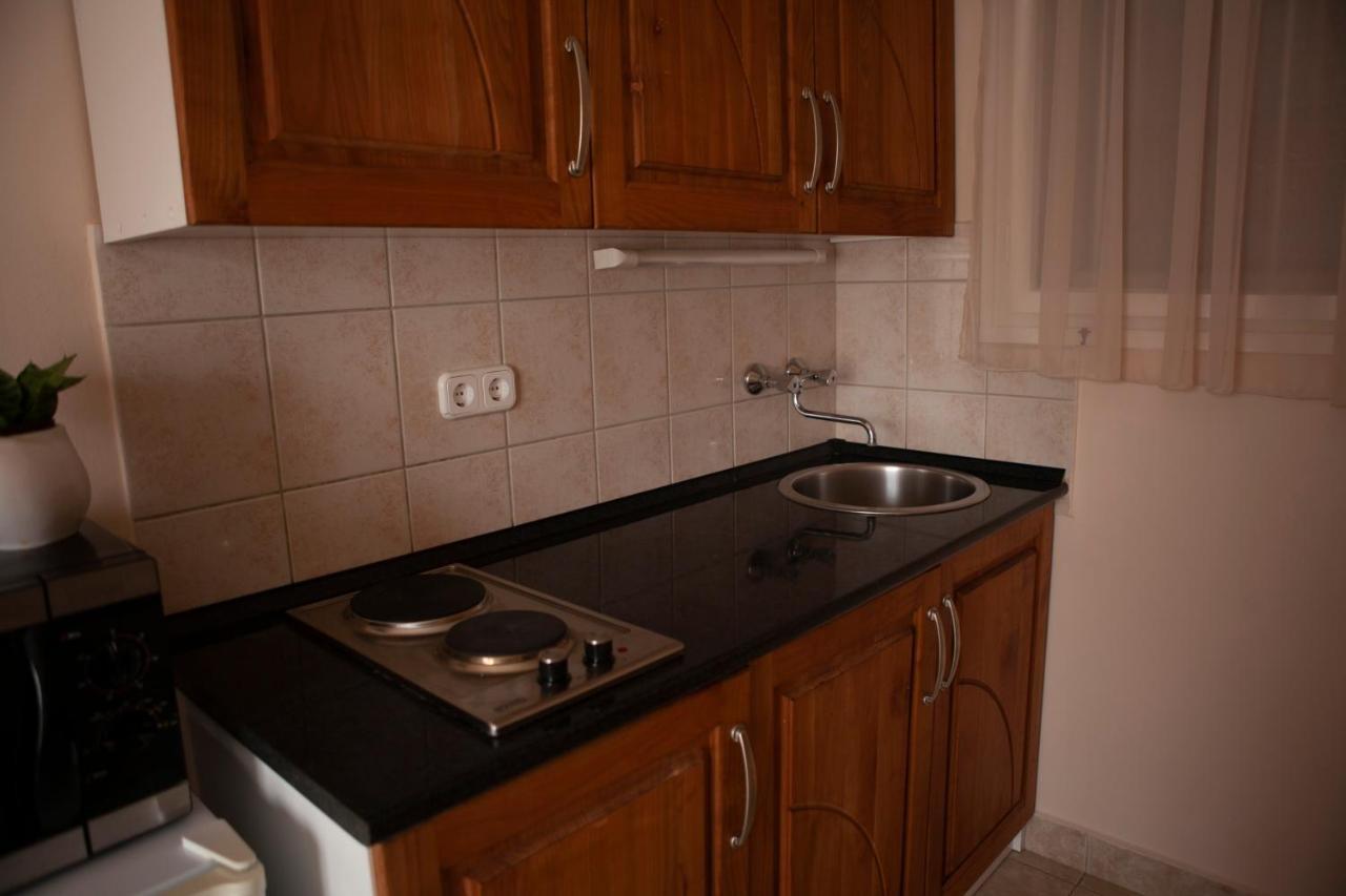 Rozsadomb Apartman Zalakaros Buitenkant foto