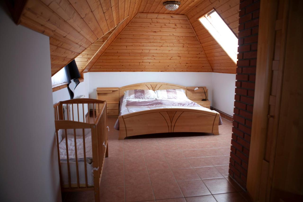 Rozsadomb Apartman Zalakaros Buitenkant foto